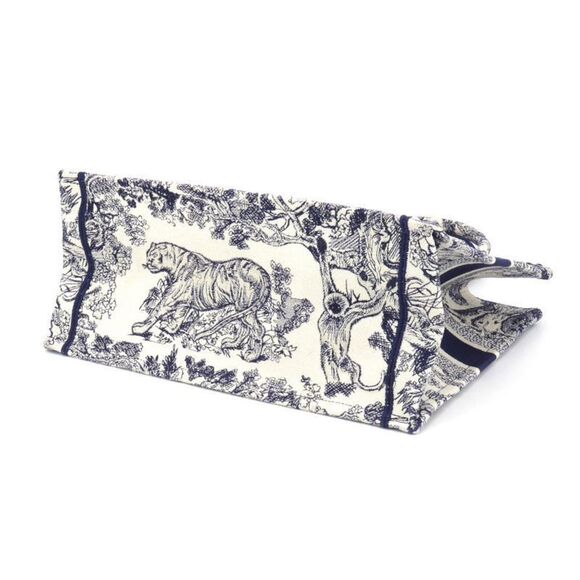 Christian Dior Toile de Jouy Embroidery Tote Bag Navy - Picture 4 of 6